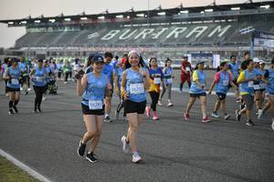 BIB: 52718, 52726
                            <button type="button" onclick="openModal(10465446)" class="btn btn-primary btn-sm float-right btn-popup" data-toggle="modal" data-target=".modal-high-quality">
                        <i class="fas fa-shopping-cart"></i> Add to Cart
                    </button>
                                            <button type="button" onclick="isThisMe(10465446, true)" class="btn btn-success btn-sm float-right btn-popup btn-isme hidden" data-toggle="tooltip" data-placement="bottom" title="นี่คือรูปของคุณใช่ไหม คลิกที่นี่เพื่อเอาเข้าอัลบั้ม">
                        <i class="fas fa-plus"></i> Add to album
                    </button>
                    <button type="button" onclick="isThisMe(10465446, false)" class="btn btn-warning btn-sm float-right btn-popup btn-isnotme hidden">
                        <i class="fas fa-ban"></i> Remove from album
                    </button>